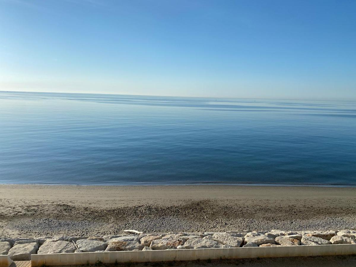 Apartmán Casa De Playa Estepona Exteriér fotografie